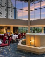 Best Western Royal Plaza Htl & Trade Ctr