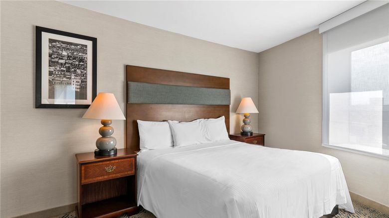 <b>Best Western Plus Boston Hotel Room</b>. Images powered by <a href="https://iceportal.shijigroup.com/" title="IcePortal" target="_blank">IcePortal</a>.