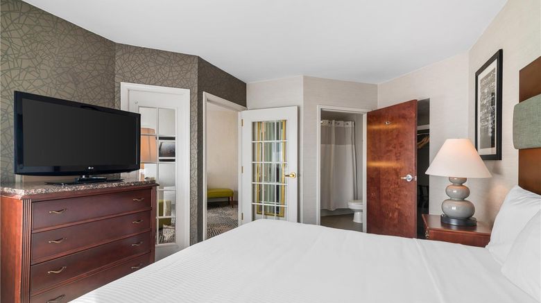 <b>Best Western Plus Boston Hotel Room</b>. Images powered by <a href="https://iceportal.shijigroup.com/" title="IcePortal" target="_blank">IcePortal</a>.
