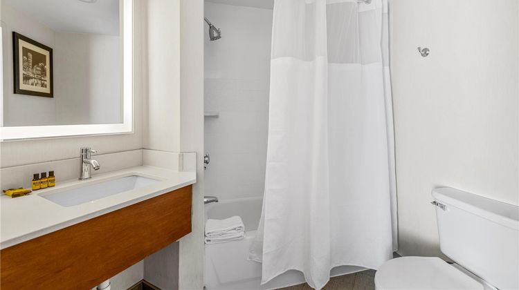 Best Western Plus Boston Hotel Room