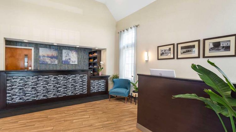 Best Western Plus Cold Spring Lobby