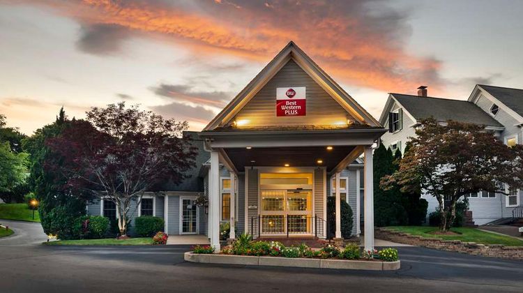 Best Western Plus Cold Spring Exterior