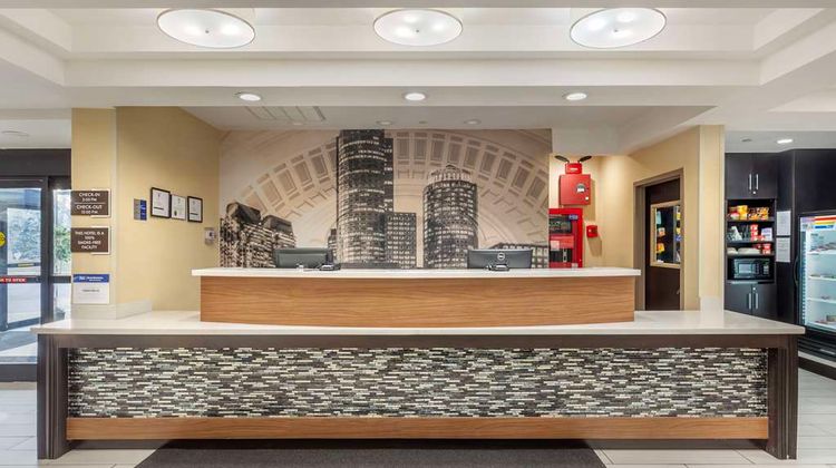 Best Western Plus New Englander Lobby