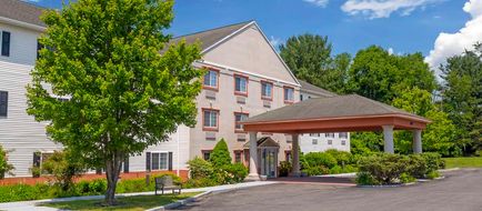 Best Western Plus Berkshire Hills I&S Exterior