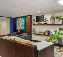 Best Western Plus Berkshire Hills I&S Lobby