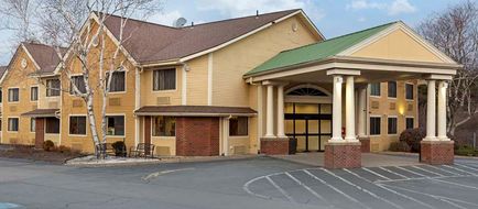 Best Western Plus Inn at Sharon/Foxboro Exterior