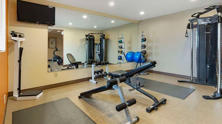 <b>Best Western Plus Inn at Sharon/Foxboro Health</b>. Images powered by <a href="https://iceportal.shijigroup.com/" title="IcePortal" target="_blank">IcePortal</a>.