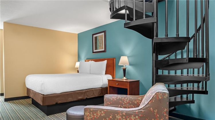 Best Western Plus Traverse City Suite