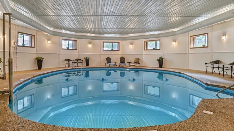 Best Western Plus Traverse City Pool