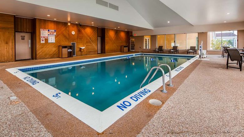 <b>Best Western Sault Ste. Marie Pool</b>. Images powered by <a href="https://iceportal.shijigroup.com/" title="IcePortal" target="_blank">IcePortal</a>.