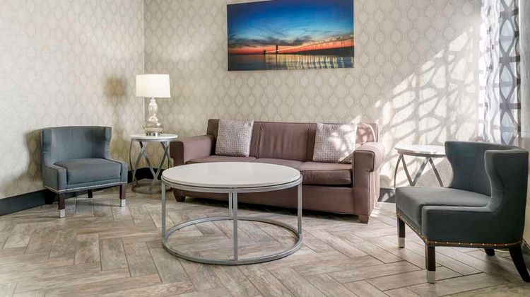 Best Western Beacon Inn Lobby