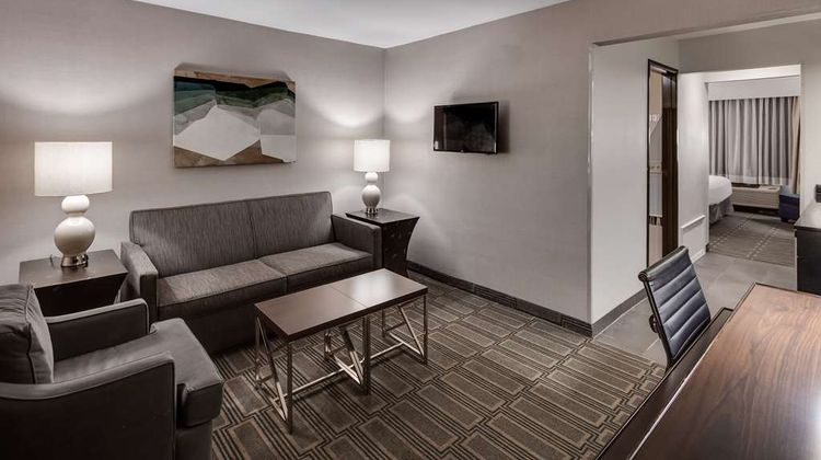 Best Western Lapeer Inn Room