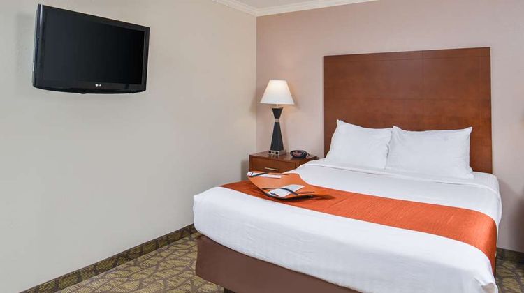 Best Western of Hartland Suite