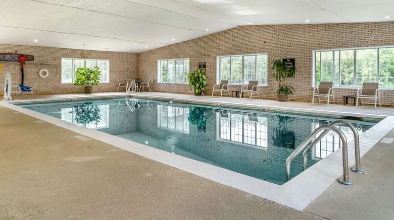 <b>Best Western of Hartland Pool</b>. Images powered by <a href="https://iceportal.shijigroup.com/" title="IcePortal" target="_blank">IcePortal</a>.