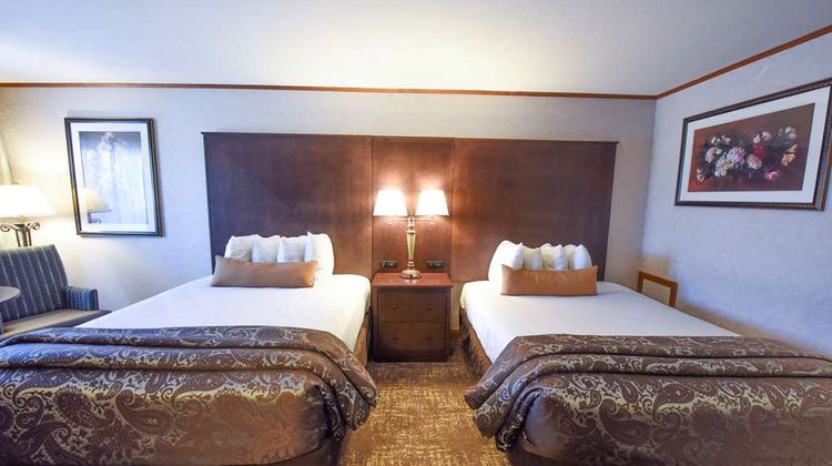 Best Western Plus Dockside Waterfront Room