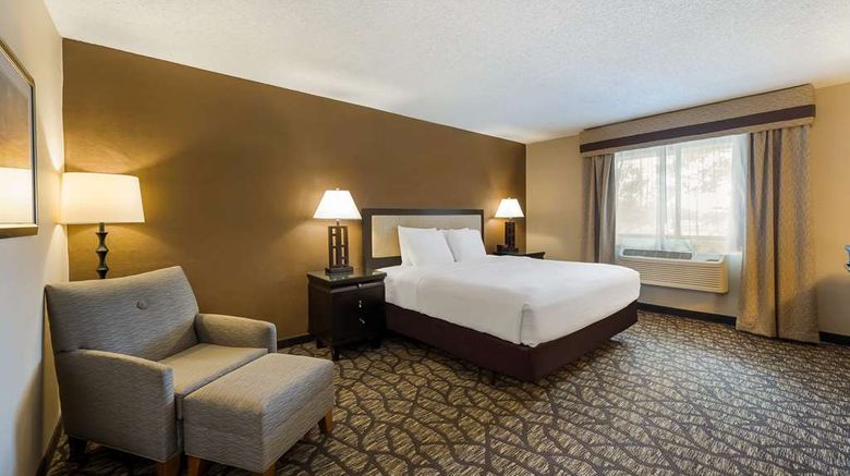 <b>Best Western Hospitality Hotel Room</b>. Images powered by <a href="https://iceportal.shijigroup.com/" title="IcePortal" target="_blank">IcePortal</a>.