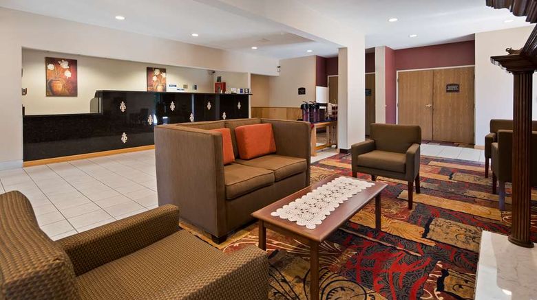 <b>Best Western Plaza Hotel Saugatuck Lobby</b>. Images powered by <a href="https://iceportal.shijigroup.com/" title="IcePortal" target="_blank">IcePortal</a>.