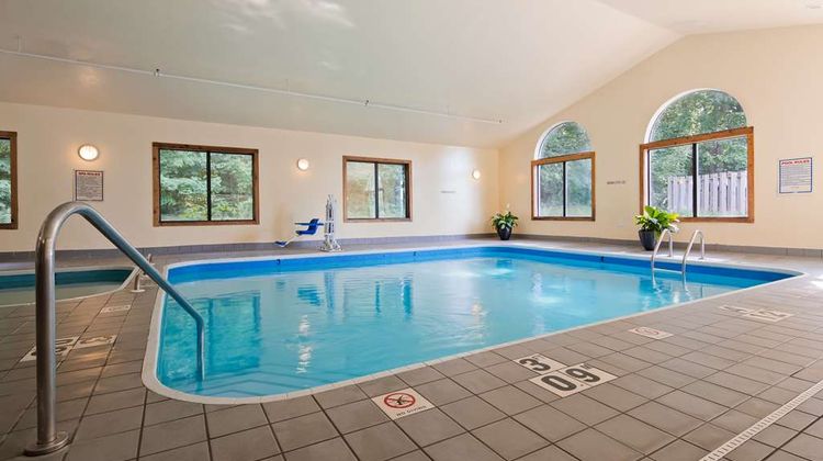 Best Western Plaza Hotel Saugatuck Pool