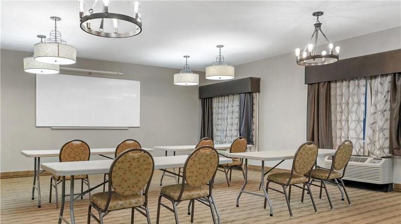 <b>Best Western Port Huron Blue Water Bridg Meeting</b>. Images powered by <a href="https://iceportal.shijigroup.com/" title="IcePortal" target="_blank">IcePortal</a>.