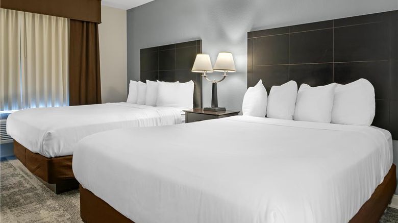 <b>Best Western Lakewinds Room</b>. Images powered by <a href="https://iceportal.shijigroup.com/" title="IcePortal" target="_blank">IcePortal</a>.