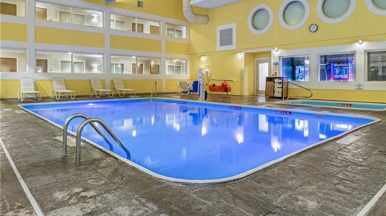 <b>Best Western Lakewinds Pool</b>. Images powered by <a href="https://iceportal.shijigroup.com/" title="IcePortal" target="_blank">IcePortal</a>.