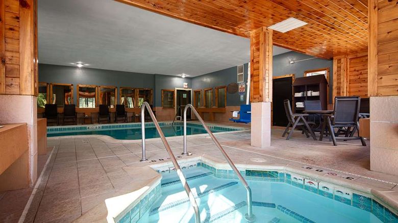 <b>Best Western Plus Kalamazoo Suites Pool</b>. Images powered by <a href="https://iceportal.shijigroup.com/" title="IcePortal" target="_blank">IcePortal</a>.