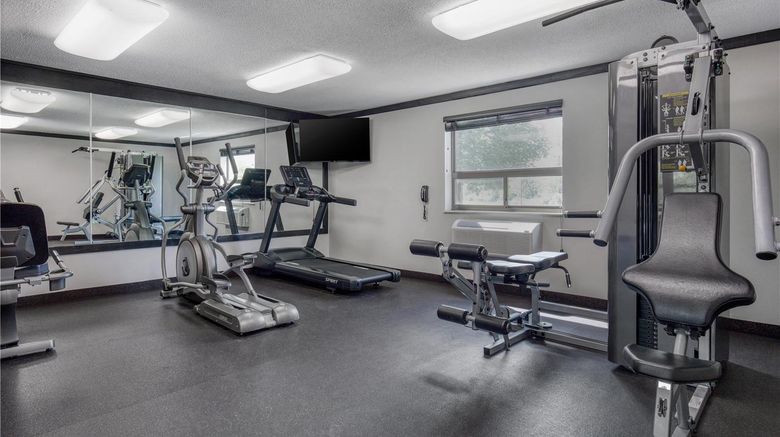 <b>Best Western Davison Inn Health</b>. Images powered by <a href="https://iceportal.shijigroup.com/" title="IcePortal" target="_blank">IcePortal</a>.