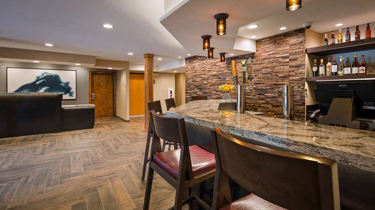 Best Western Plus Superior Inn Restaurant