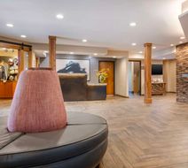 Best Western Plus Superior Inn Lobby