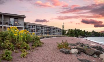 Best Western Plus Superior Inn