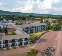 Best Western Plus Superior Inn Exterior