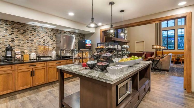 Best Western Plus Superior Inn Restaurant