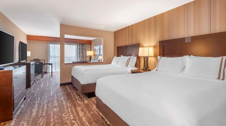 Best Western Plus Superior Inn Room