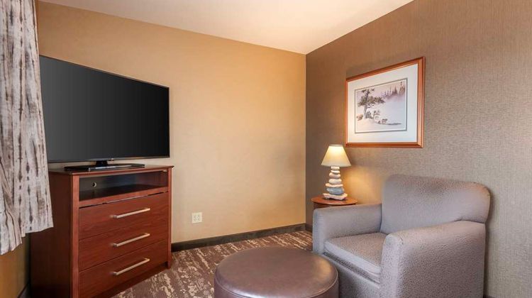 Best Western Plus Superior Inn Room