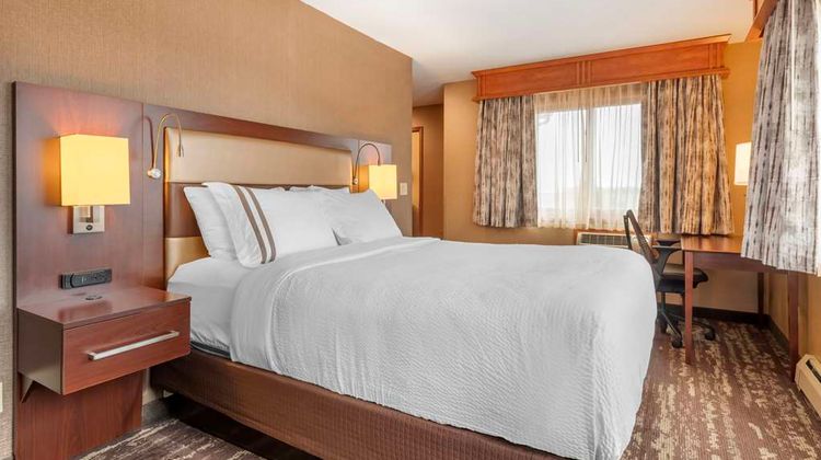 Best Western Plus Superior Inn Room