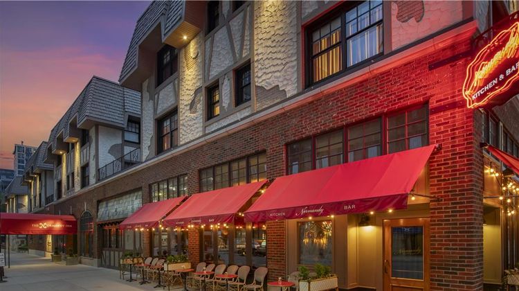 Best Western Plus Normandy Inn & Suites Exterior
