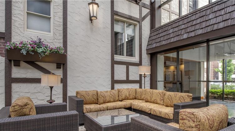 Best Western Plus Normandy Inn & Suites Pool