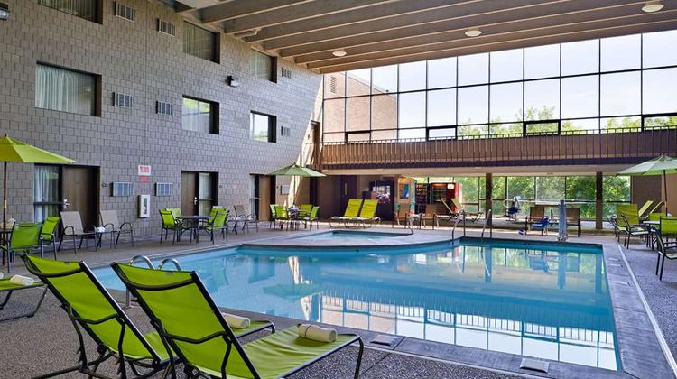 Best Western Plus Kelly Inn Pool