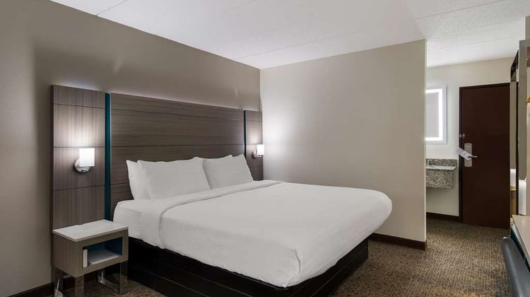 Best Western Bemidji Room