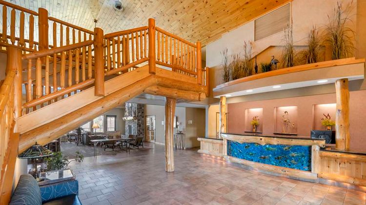 Best Western Premier Ldg On Lake Detroit Lobby