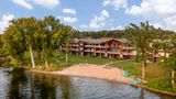 Best Western Premier Ldg On Lake Detroit Exterior