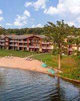 Best Western Premier Ldg On Lake Detroit