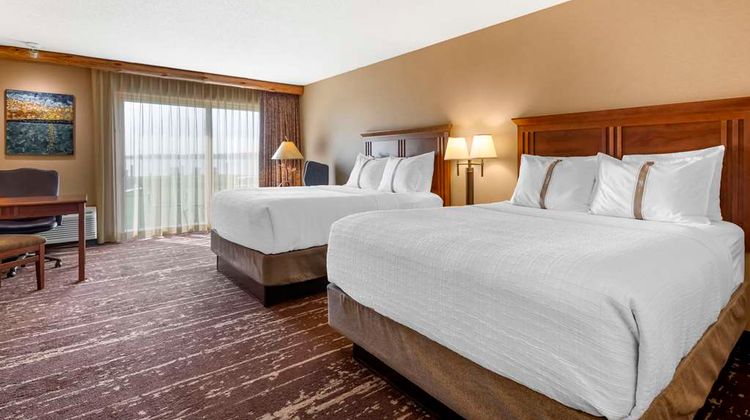 Best Western Premier Ldg On Lake Detroit Room