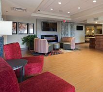 Best Western Plus Willmar Lobby