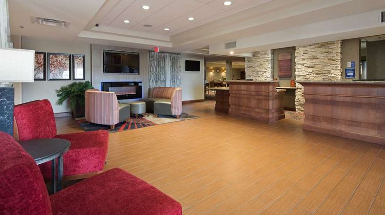 Best Western Plus Willmar Lobby