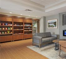 Best Western Plus Willmar Lobby