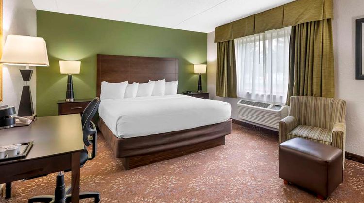 Best Western Plus New Ulm Room