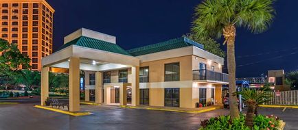 Best Western Oak Manor Exterior