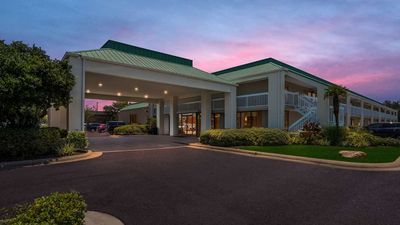 Best Western Flagship Inn