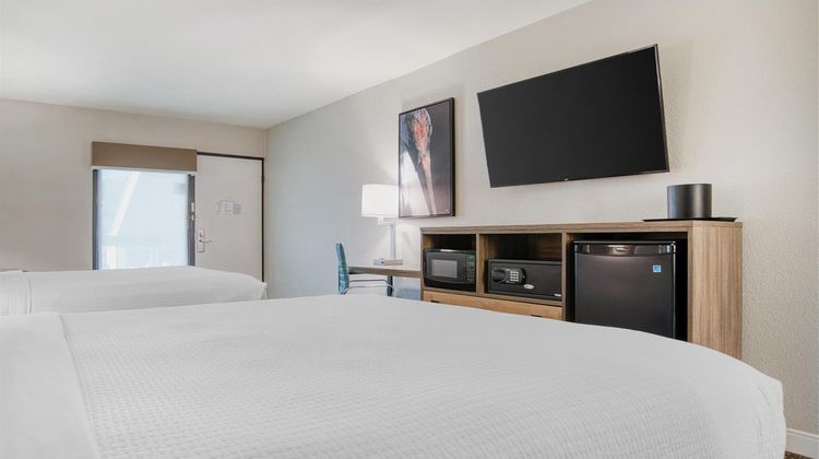 Best Western Flagship Inn Room